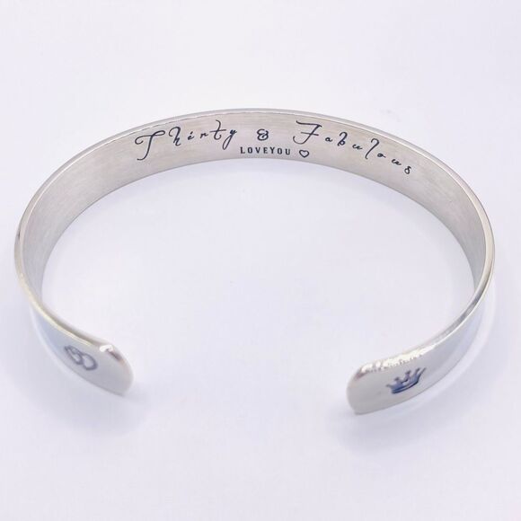 Minimalist Inspirational 30th birthday cuff bracelet - Picture 1 of 4